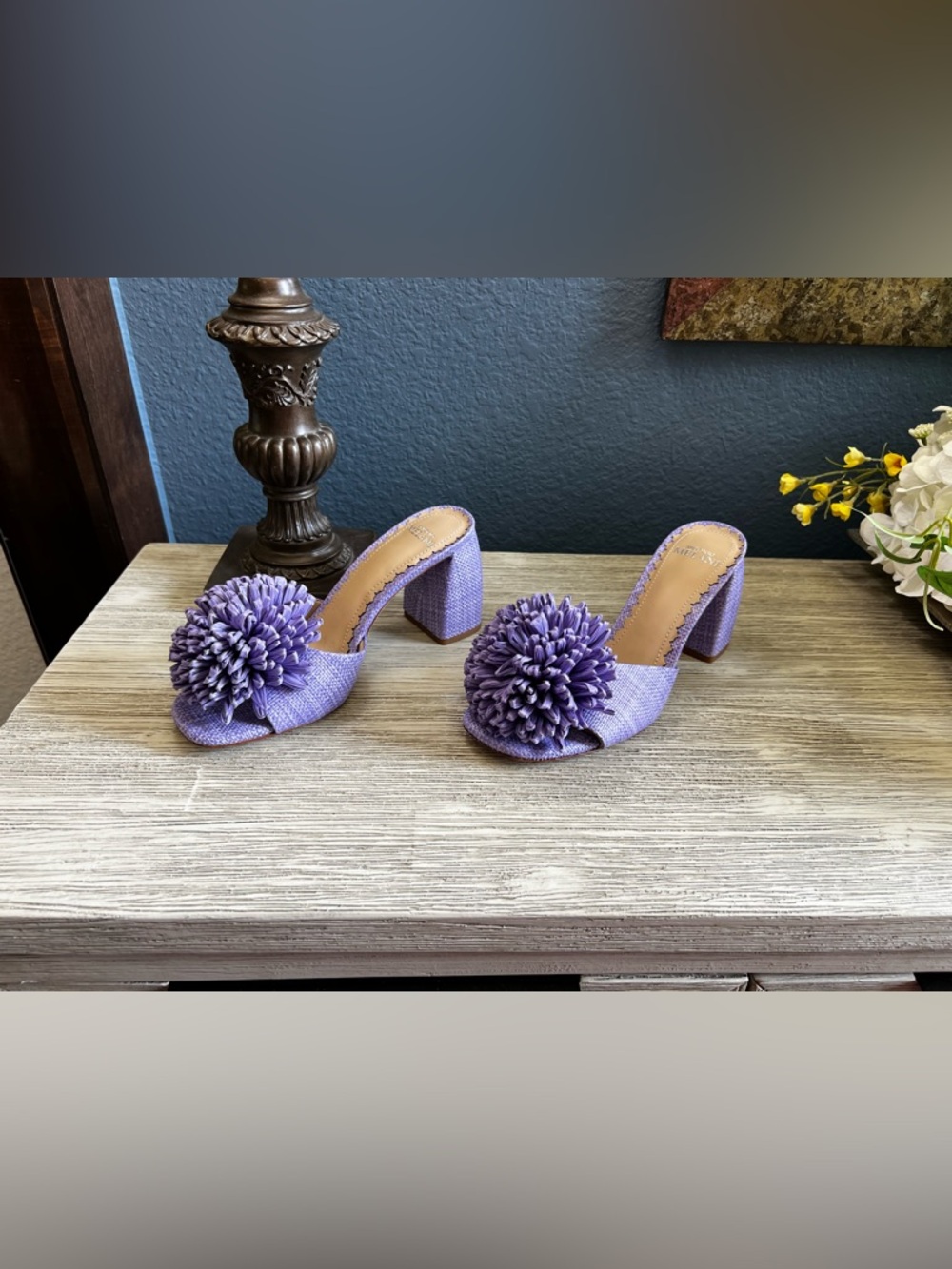 NEW!!! Never Worn ANTONIO MELANI Glora Raffia Lilac Pom-Pom Block Heels